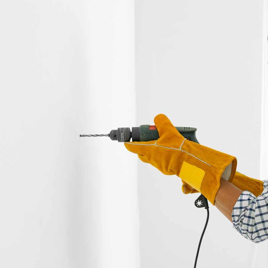 Drill & Hang